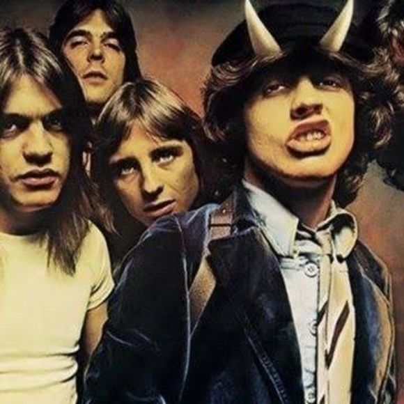 Meet your Posher, Tarek - Picture 1 of 1